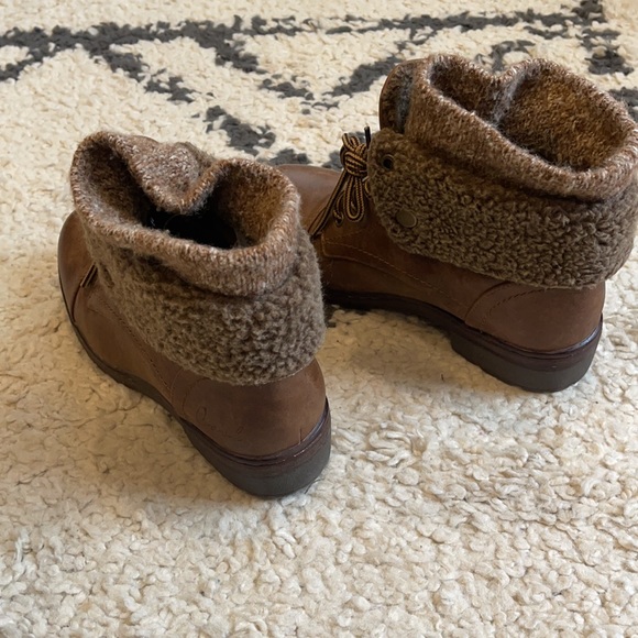 Booties - Picture 3 of 3